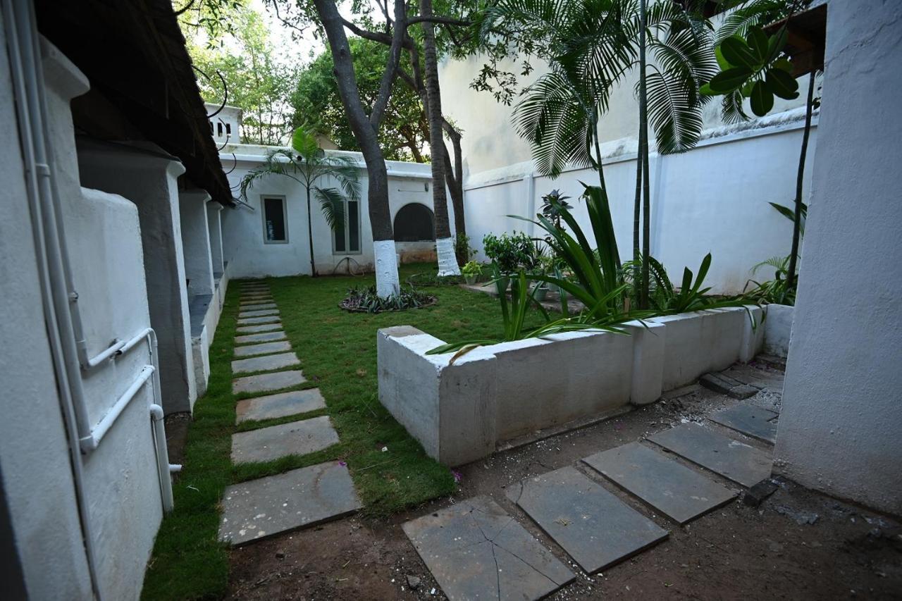 La Cedille - French Heritage House Pondicherry Exterior foto
